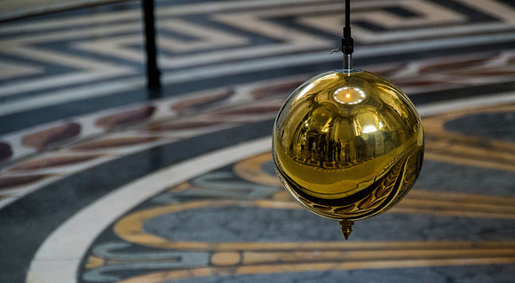 Foucault Pendulum
